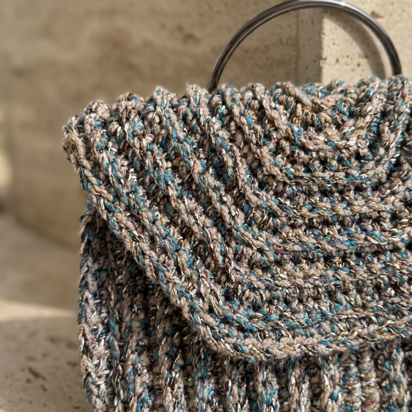 Sífnos — stitch and hardware detail